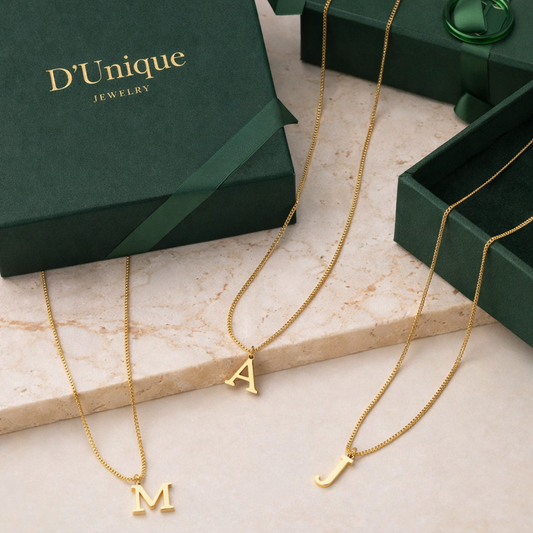 Signature Initial – Letterkette